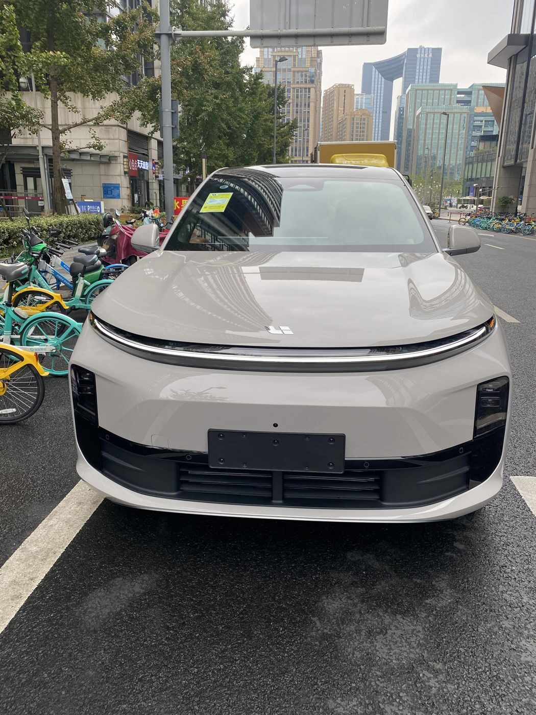 U8国际 MEGA 高压纯电 MPV